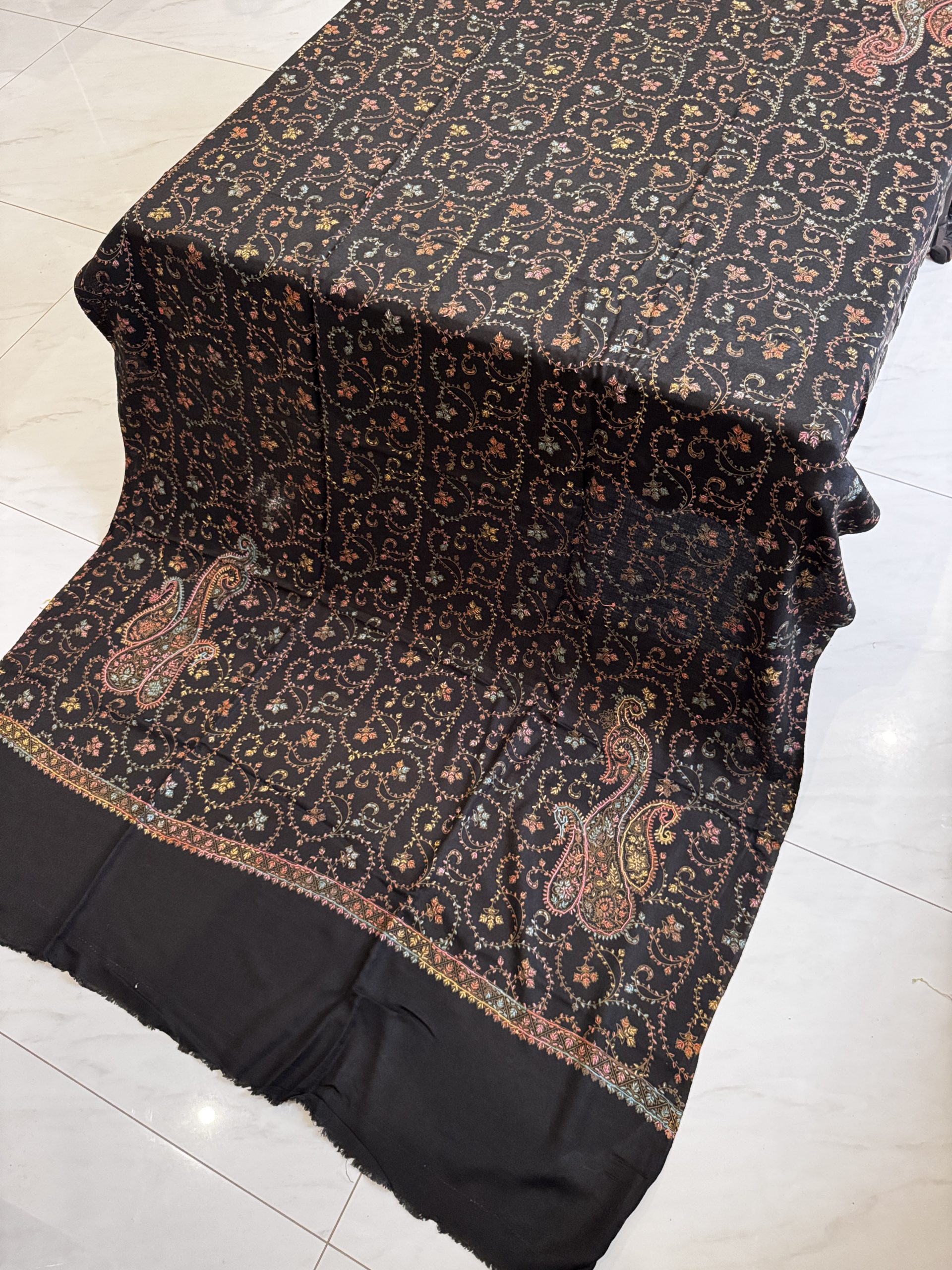 Noir Bloom – Fully Embroidered Pashmina Shawl in Black (2.5 Yards)