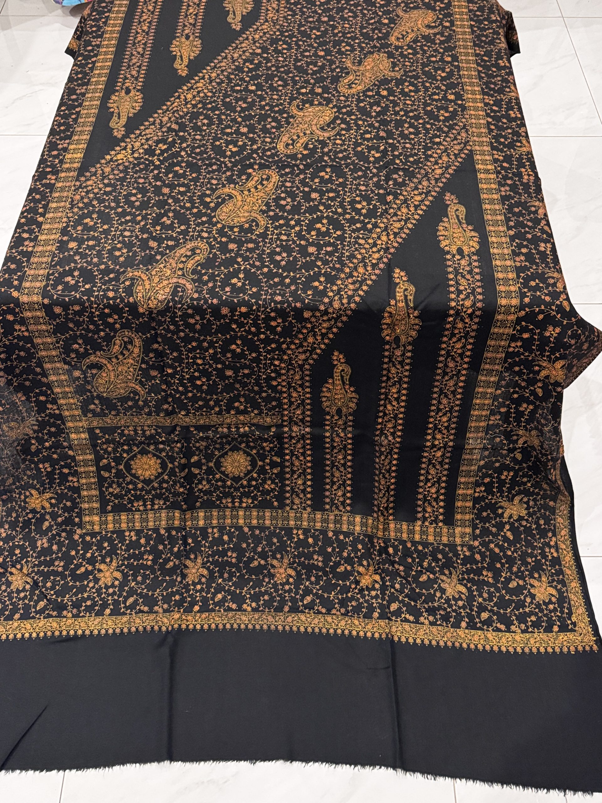 Ameera – Black Pashmina Shawl