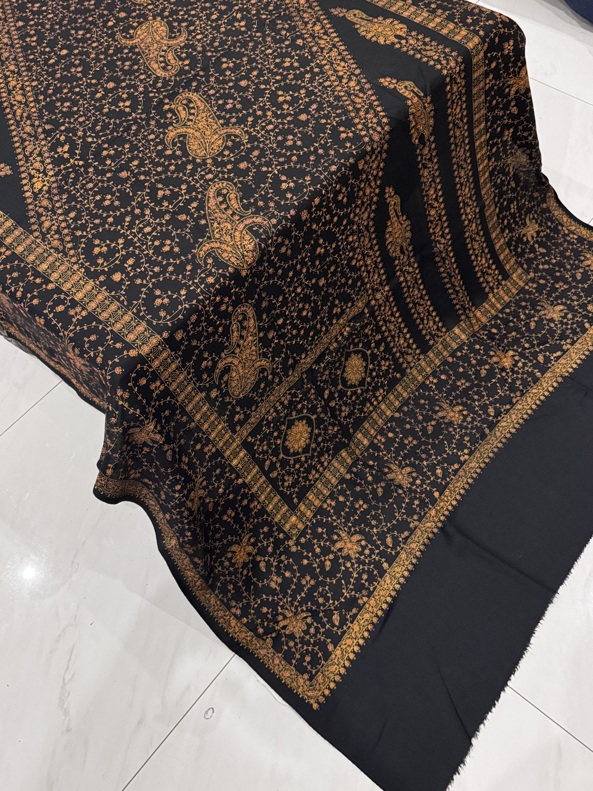 Ameera – Black Pashmina Shawl - Image 3