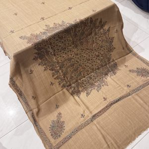Arwa – Beige Pashmina Shawl with Classic Border & Central Leaf Motif (2.5 Yards)