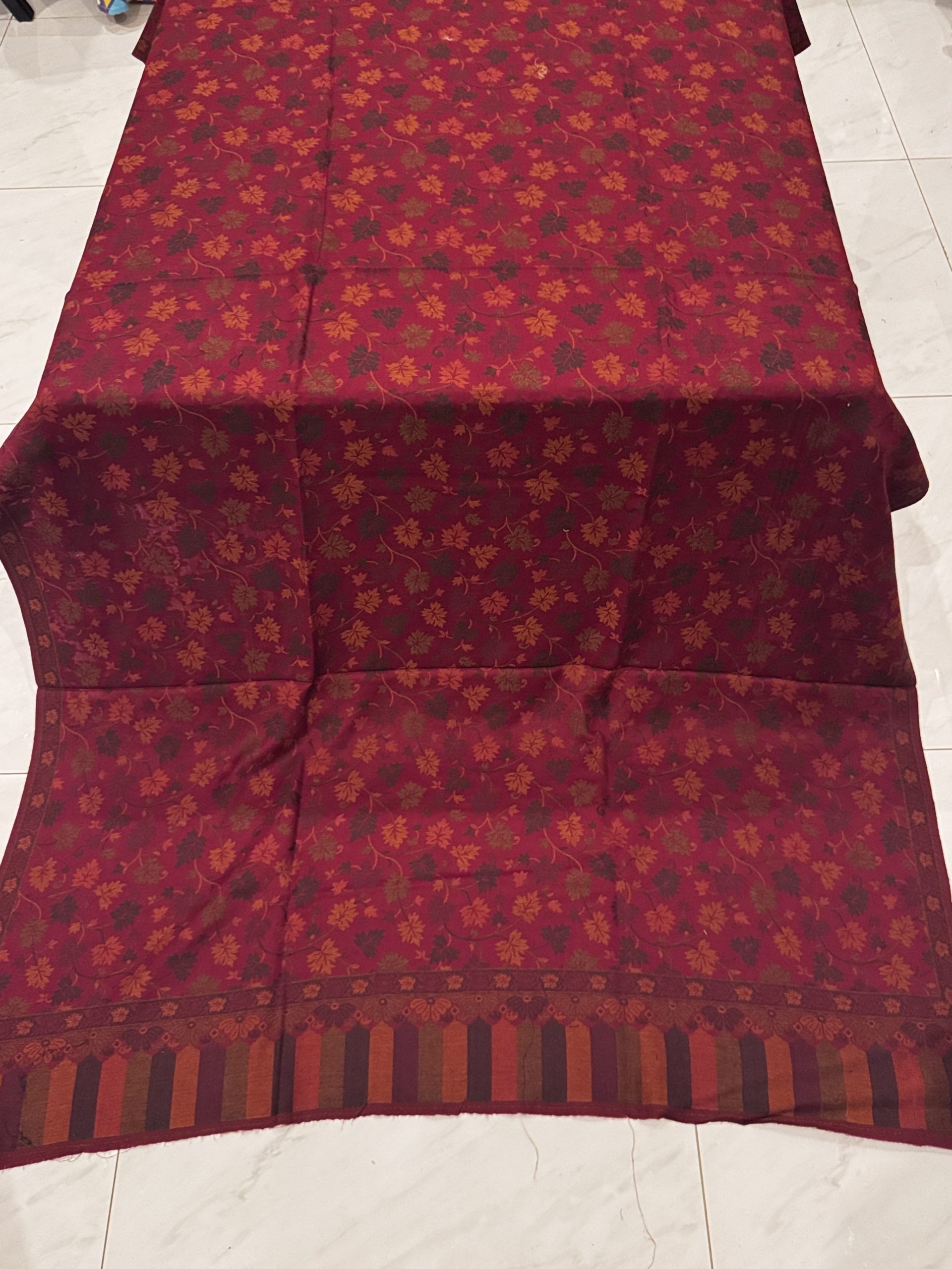 Inaya – Maroon Kani Pashmina Shawl with Dark Leaf Motifs (2.5 Yards) - Image 2