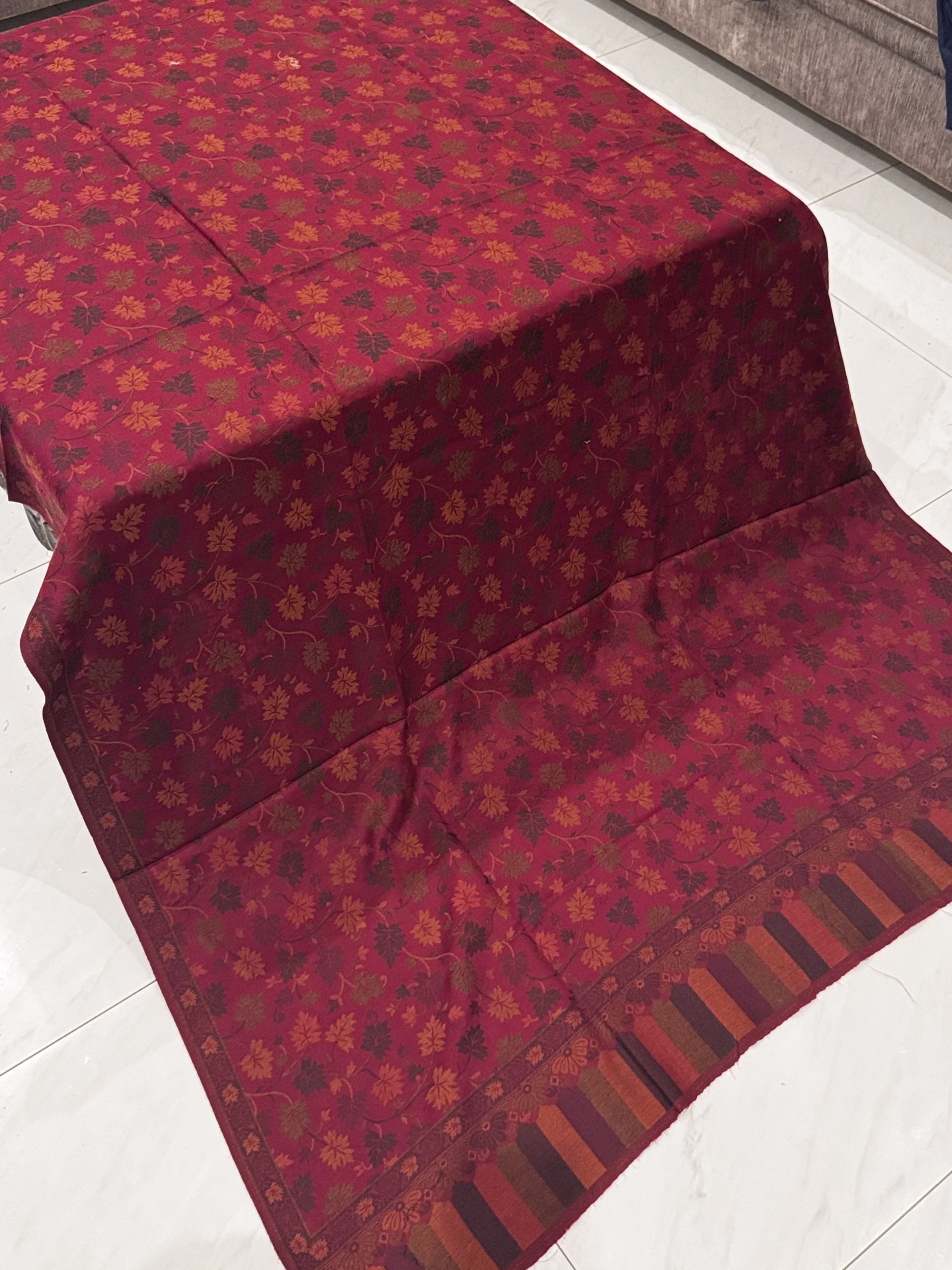 Inaya – Maroon Kani Pashmina Shawl with Dark Leaf Motifs (2.5 Yards) - Image 3
