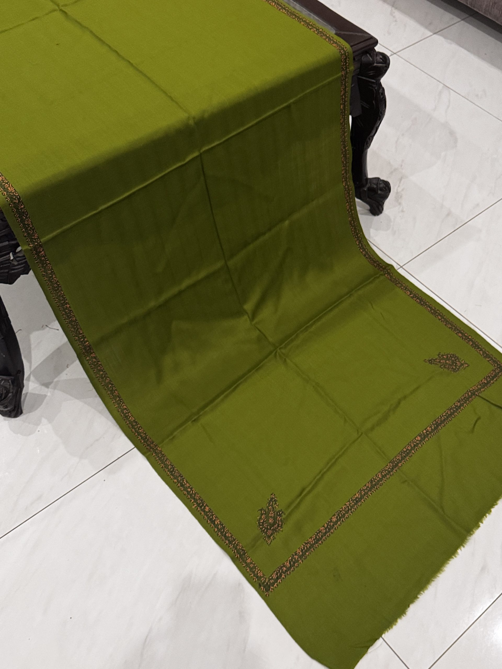 Zamurd – Olive Green Pashmina Stole with Kingri Border Embroidery (28x80 inches) - Image 3