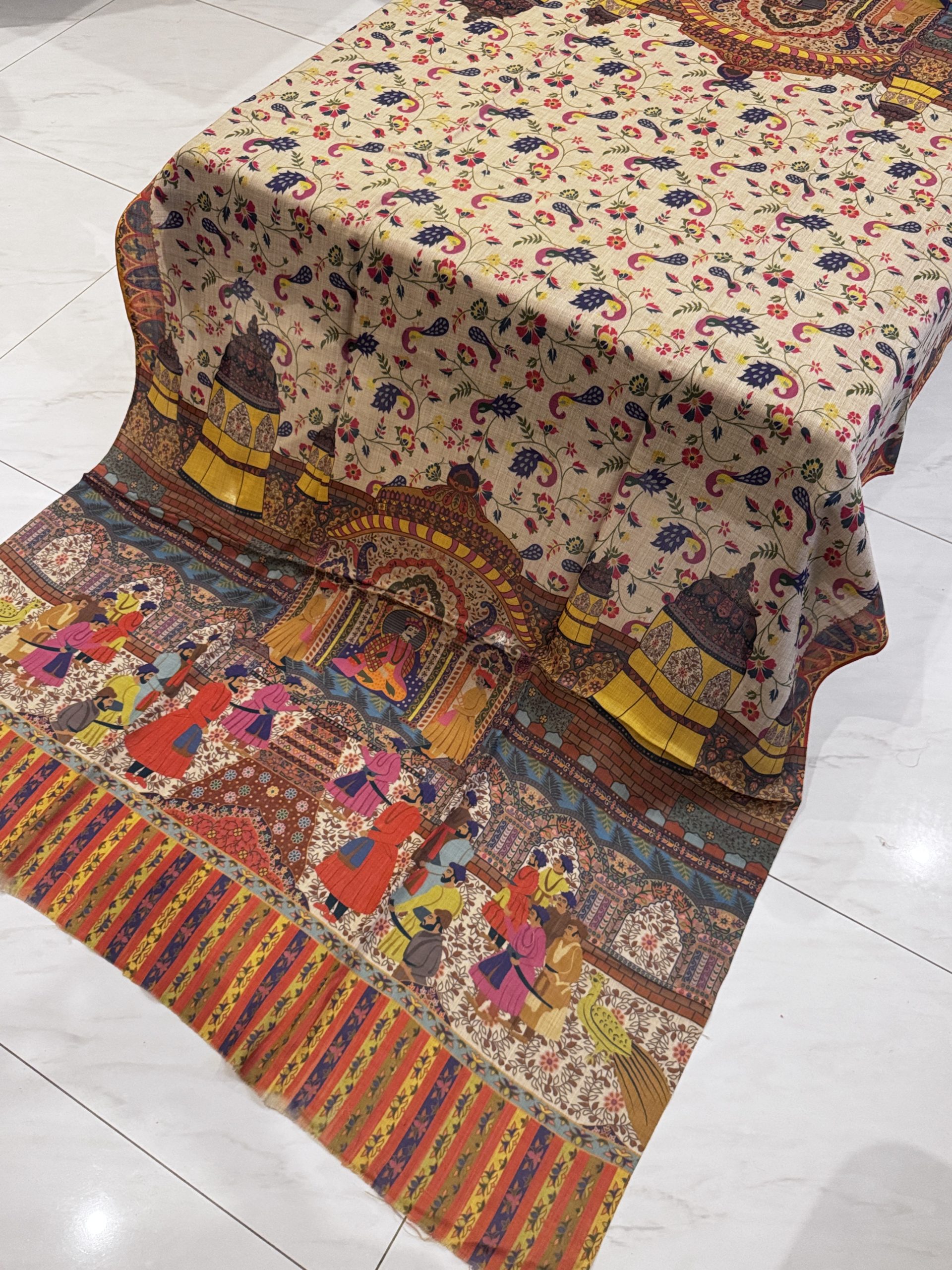 Shehnai – Greyish Beige Printed Pashmina Shawl with Mughal Courtyard & Peacock Motifs (2.5 Yards) - Image 2