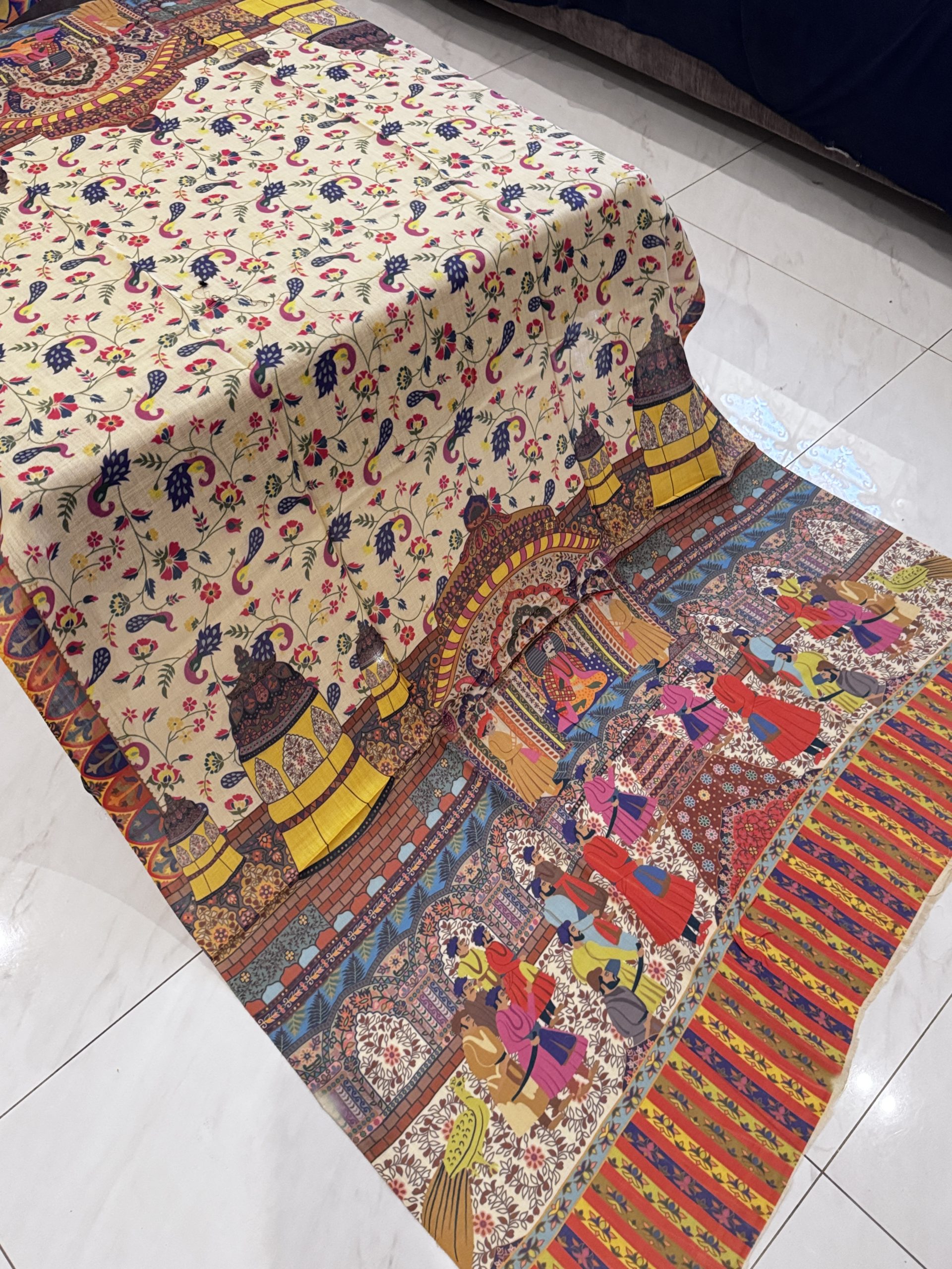 Gulzar – Light Beige Printed Pashmina Shawl with Mughal Courtyard & Peacock Motifs (2.5 Yards) - Image 3