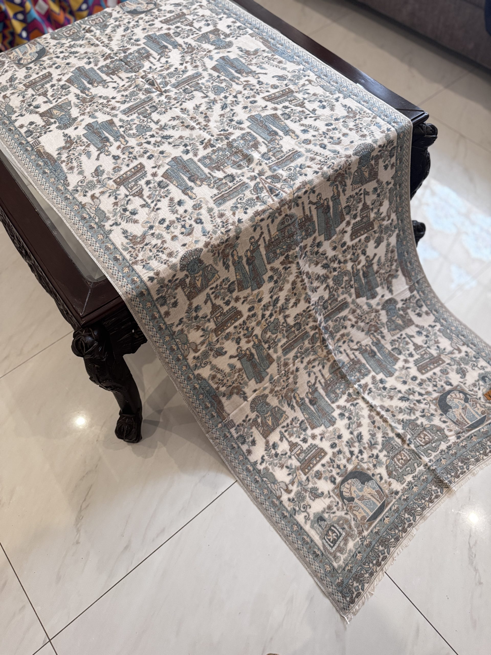 Hinaara – Light Beige Kani Cashmere Stole with Exquisite Mughal Art Design (28x70 inches) - Image 3