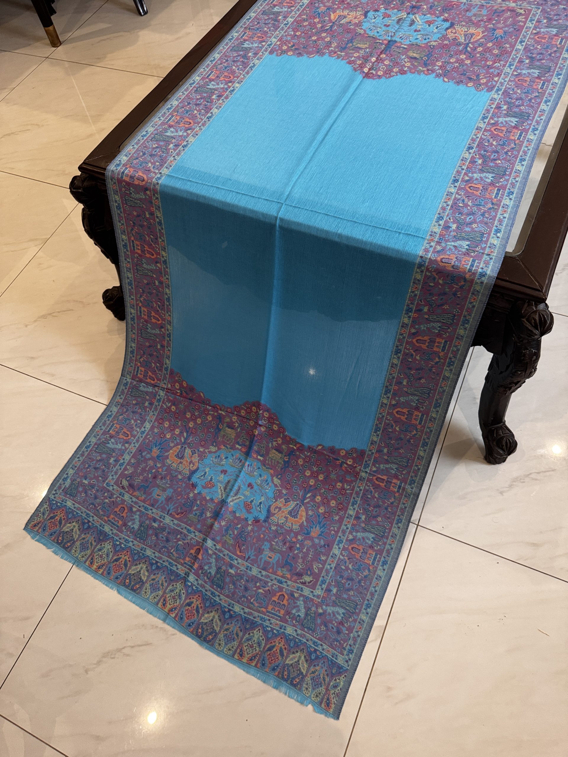 Ameera – Firozi Kani Cashmere Stole with Elephant Border Design (28x70 inches) - Image 2