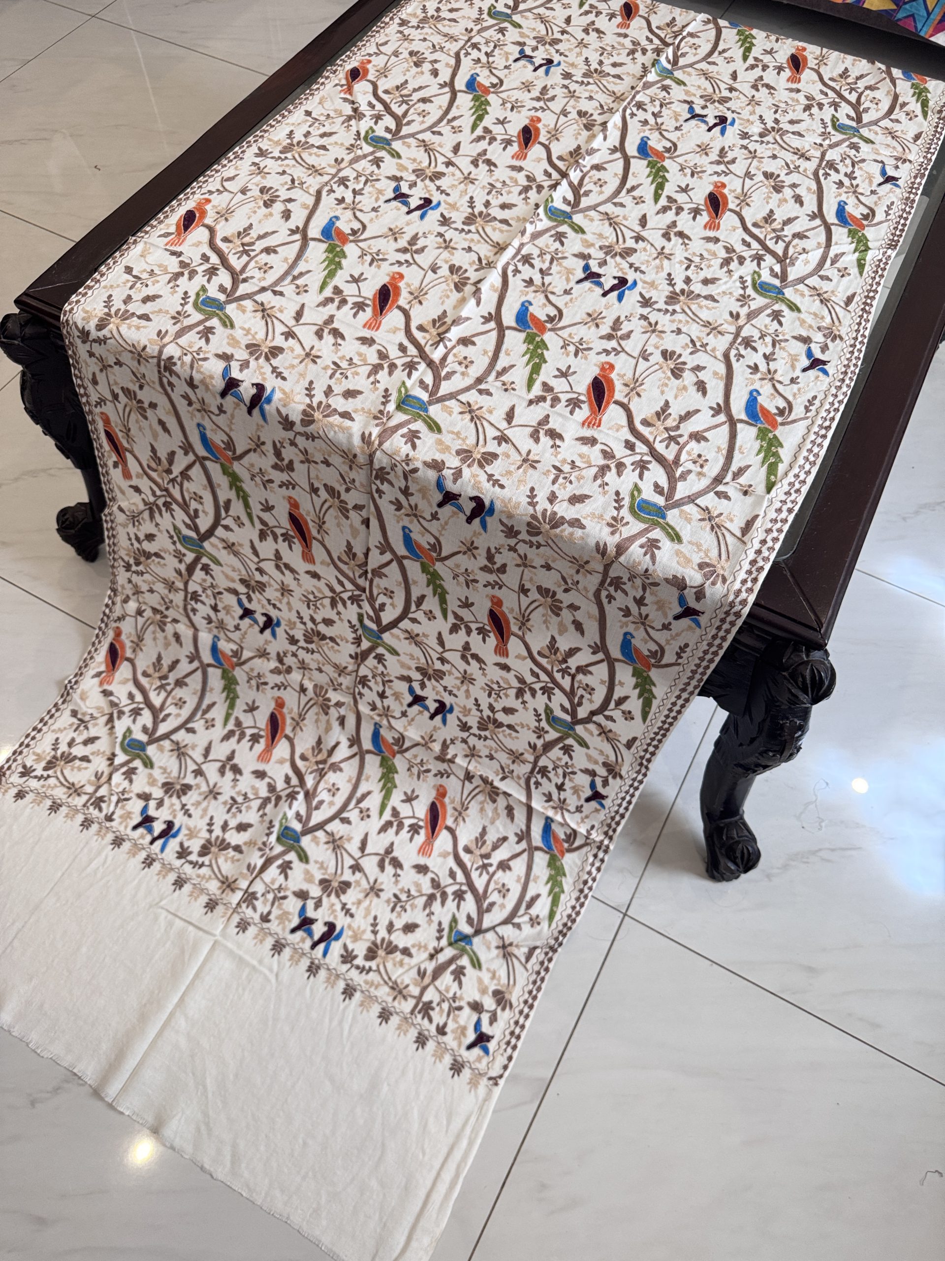 White Pashmina Stole with Resham Embroidery – Birds Pattern (28x80 inches)
