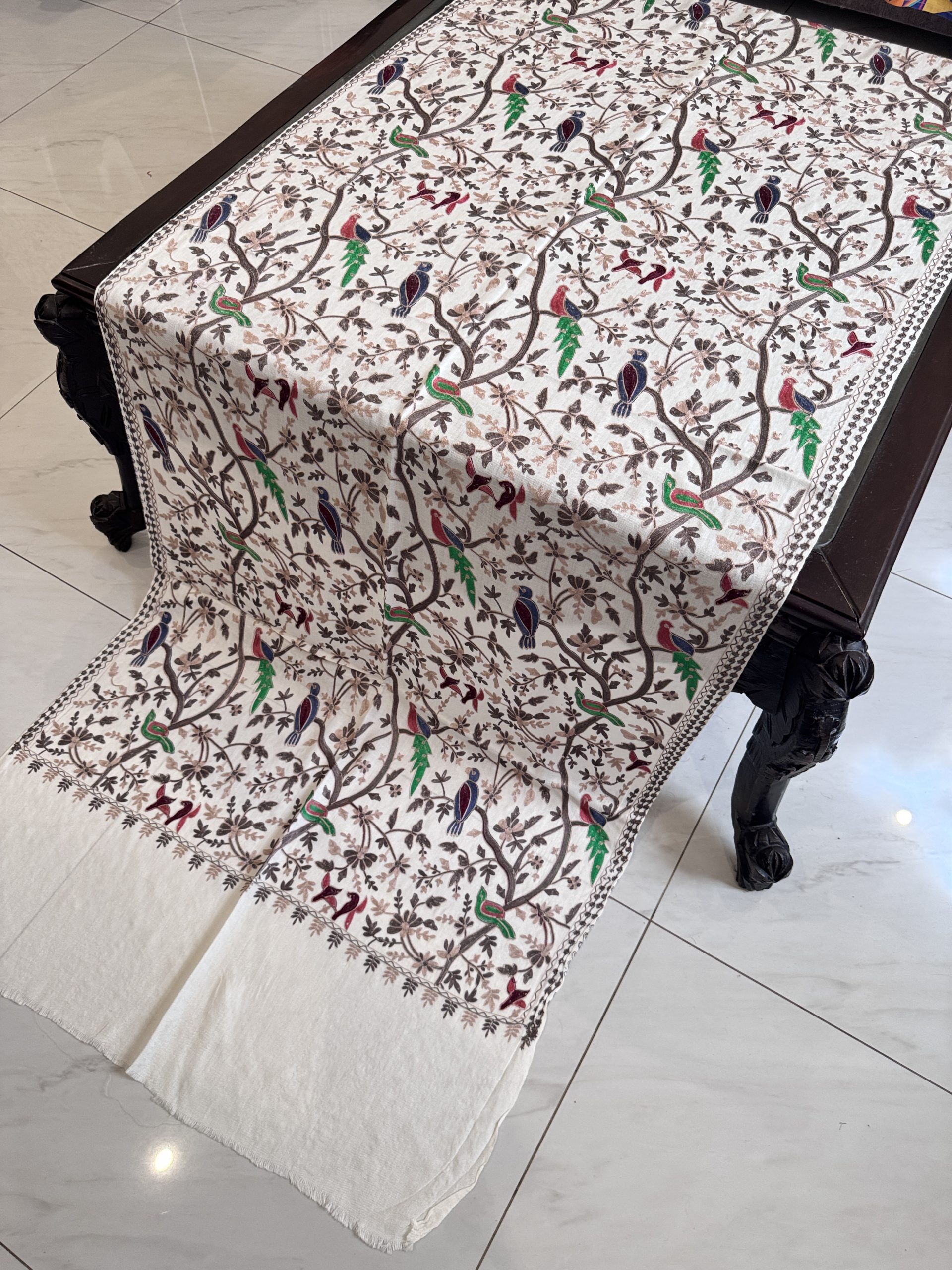 White Pashmina Stole with Multicolor Resham Embroidery – Birds Pattern (28x80 inches)
