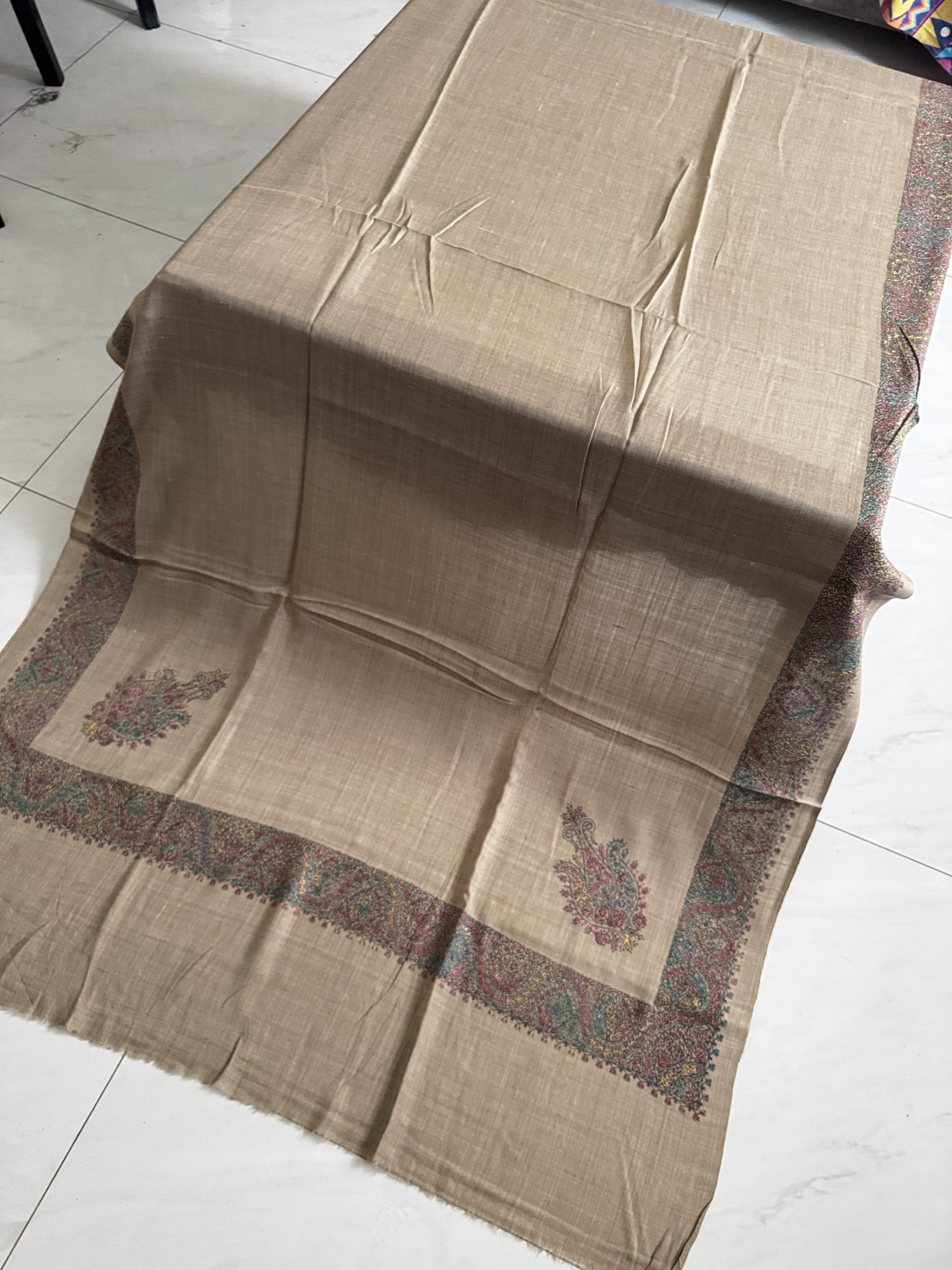 Big Border Pashmina Shawl in Dark Beige Colour - Image 2