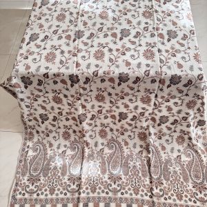 Premium Off White Kani Shawl – Luxury Kashmiri Craftsmanship & Timeless Elegance
