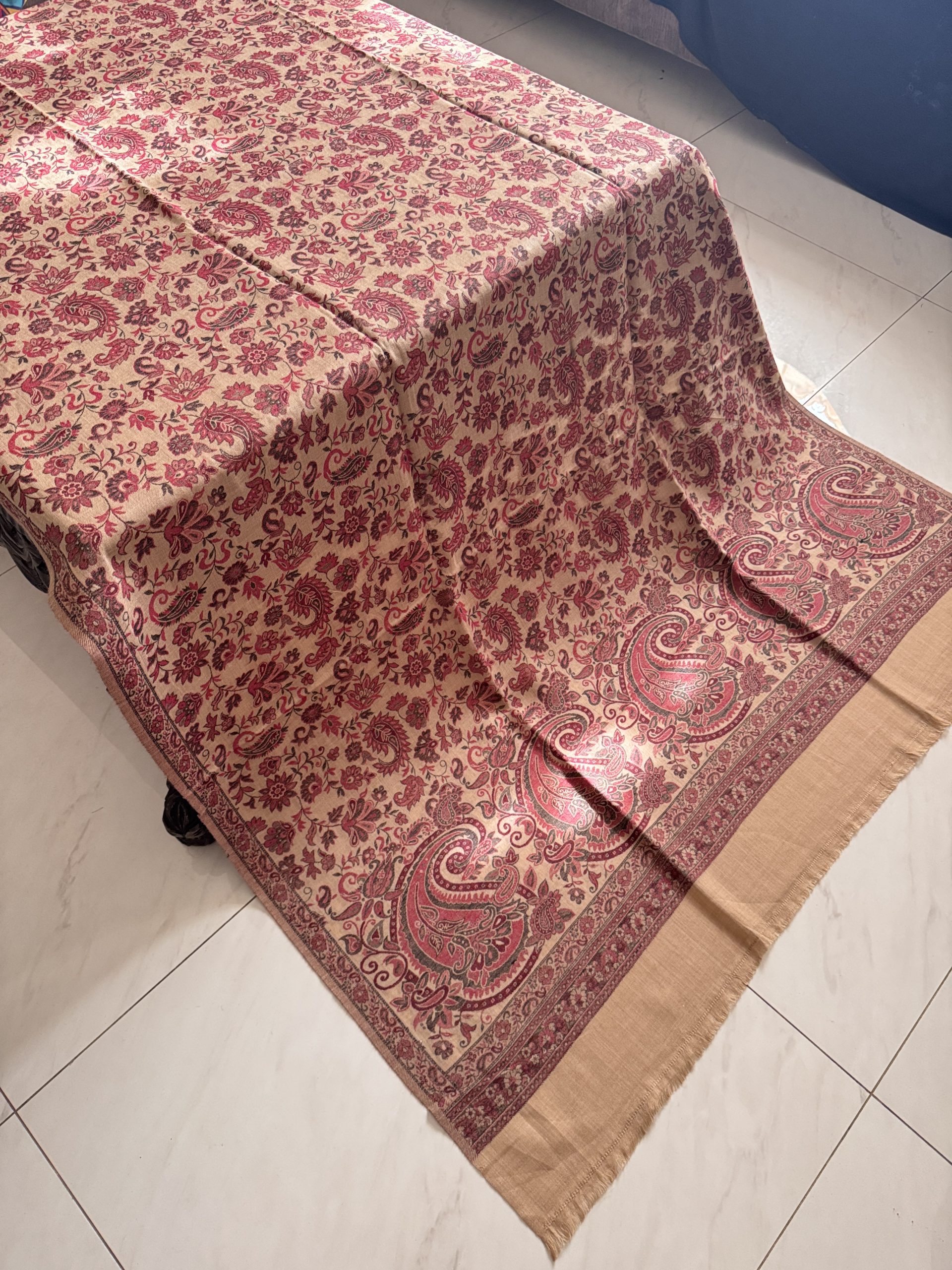 Beige Kani Pashmina Shawl – Elegant, Warm & Traditionally Crafted - Image 3