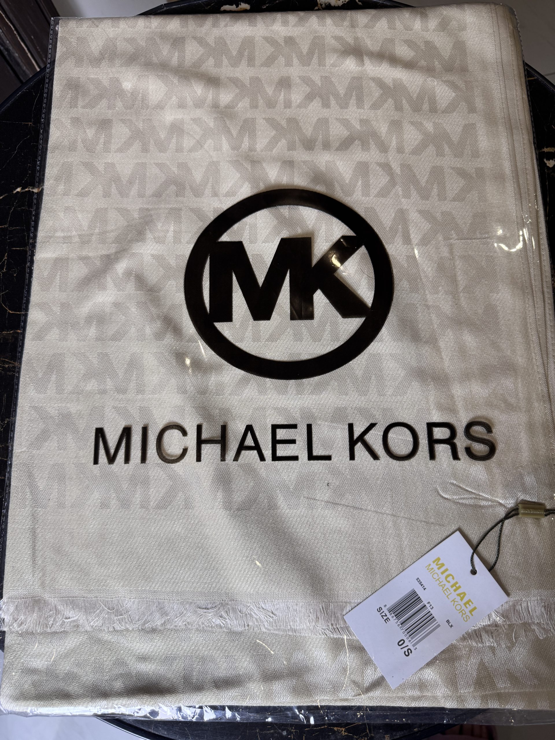 MK Stole-Light Beige - Image 2